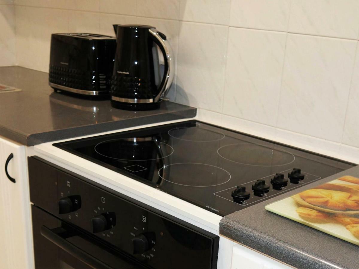 Easystay Two Bedroom Apartment 라르나카 외부 사진