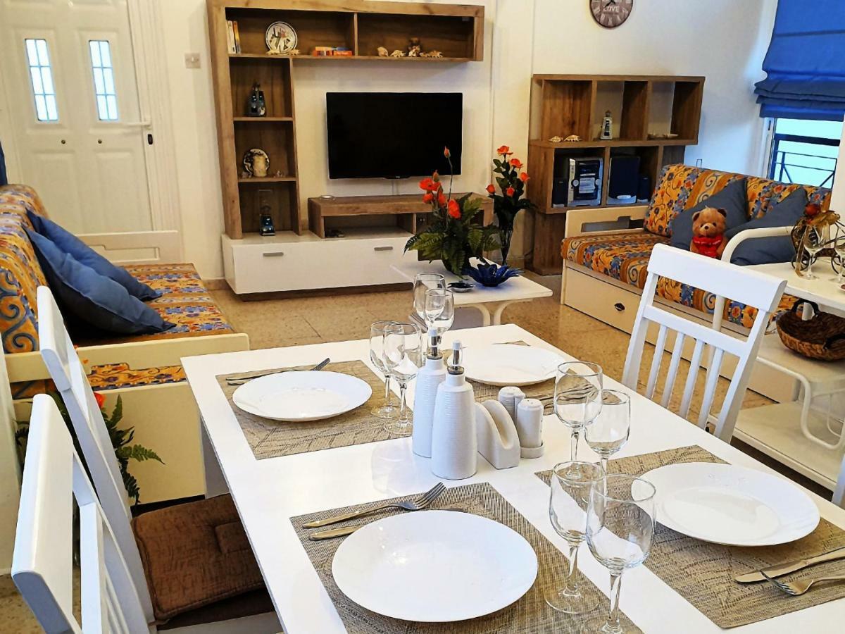 Easystay Two Bedroom Apartment 라르나카 외부 사진